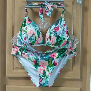 Victoria secret bikini set.